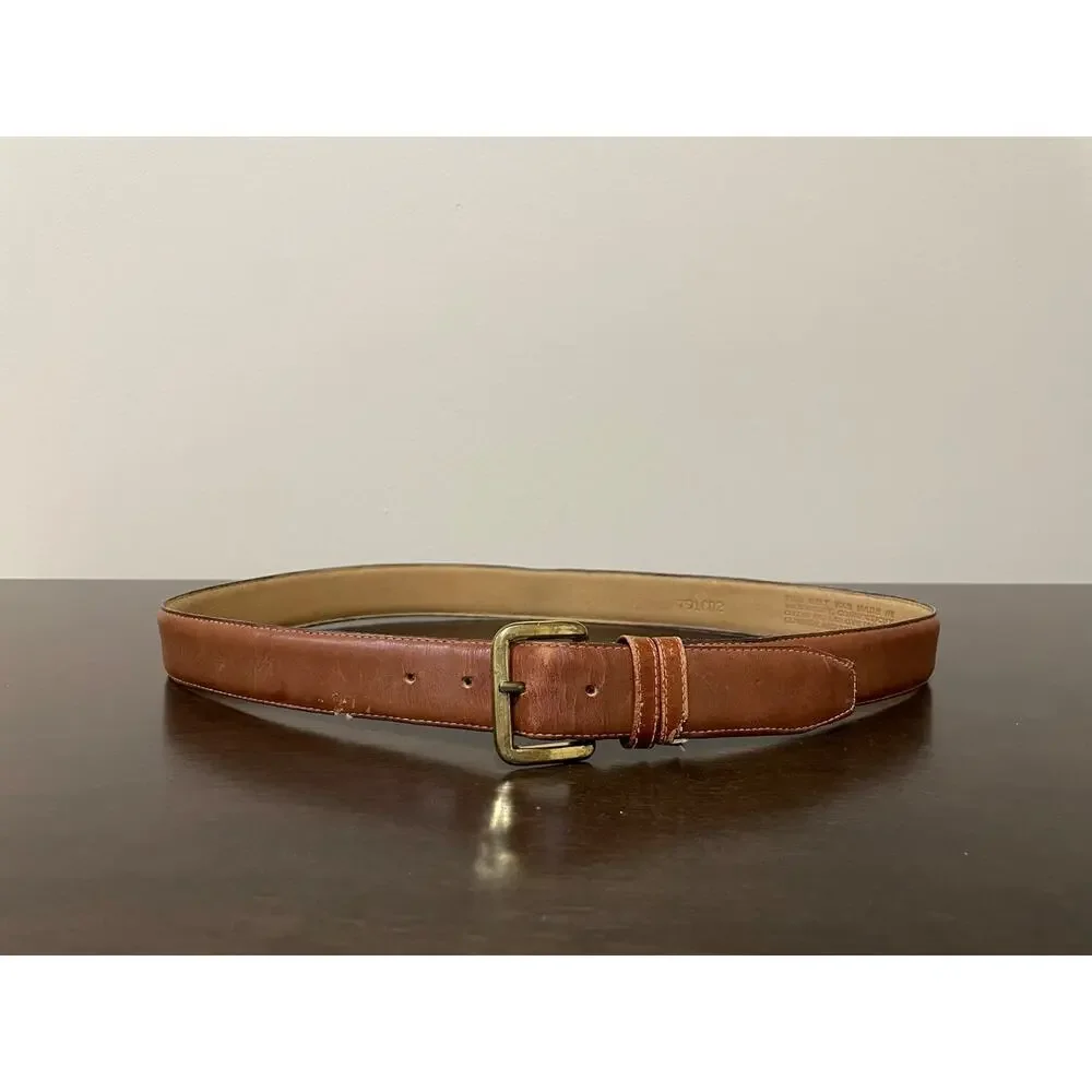 Waterbury CT Brown Leather Belt Brass Buckle Men's 32 Made in USA *Read